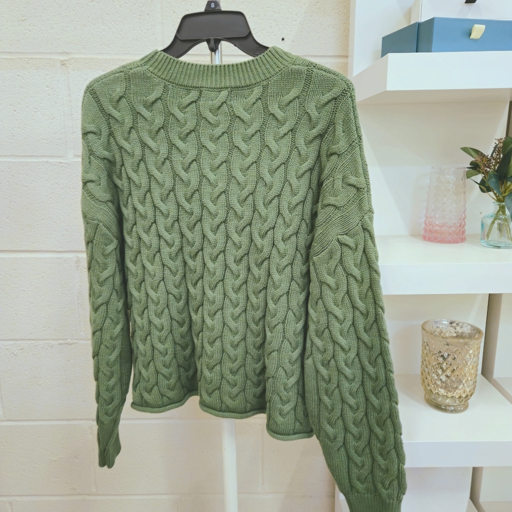 Cableknit Sweater - Picture 3 of 7